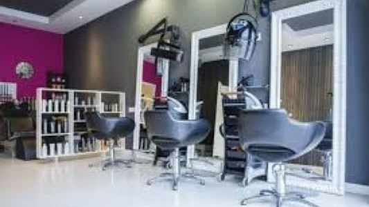 Desde este miércoles se habilitan nuevas actividades comerciales en la provincia