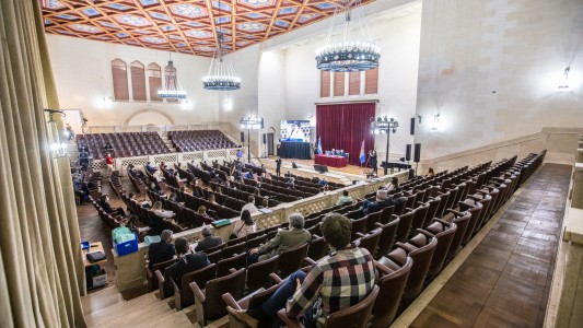 Nueva sesión de Diputados en el Paraninfo de la UNL