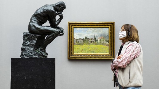 Investigación: microgotas de saliva permanecen más de 10 minutos en el ambiente