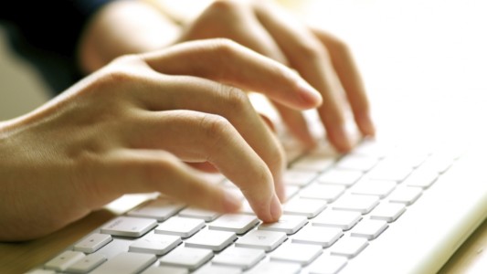 Virus, fascismo y gato, entre las más buscadas en el diccionario RAE durante la pandemia