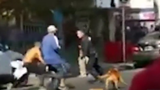 Morón: trapitos atacaron a policías cuando fueron a sacarlos por violar la cuarentena