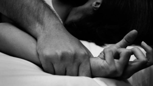 Una joven de 29 años denunció haber sido drogada y abusada por cuatro personas