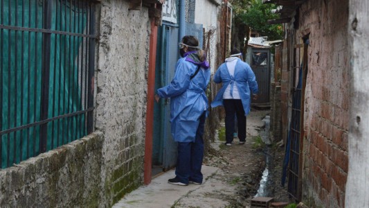 Villa Azul por dentro: así vive el aislamiento un barrio con brote de coronavirus