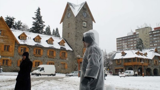 Planean empezar los viajes de egresados a Bariloche en septiembre