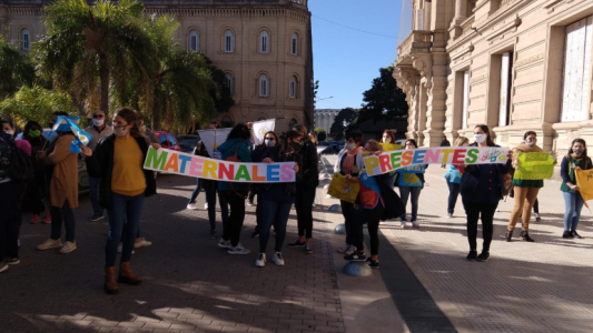 Propietarios de jardines maternales y gimnasios se manifestaron en Plaza de Mayo