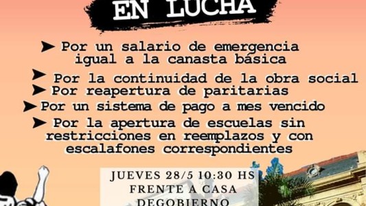 Docentes reemplazantes vuelven a movilizarse a Casa de Gobierno