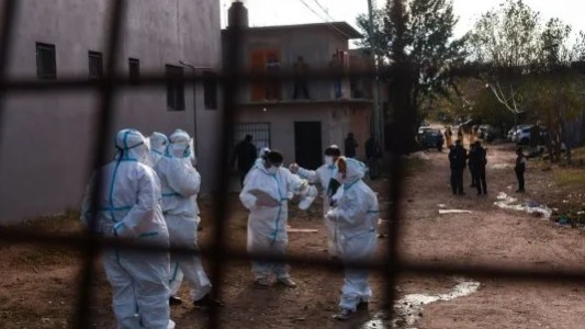 Terminaron los testeos en Villa Azul: 196 positivos