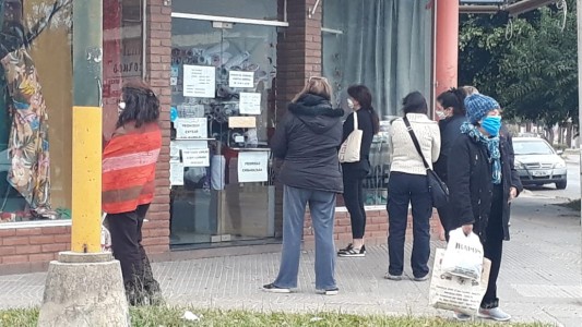 Sábado en la ciudad: Las avenidas intentan recuperar su aspecto comercial