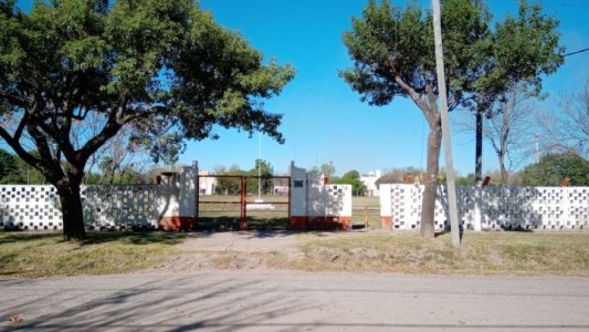 "No al loteo de la Pista de Atletismo": bocinazo y caravana en Reconquista
