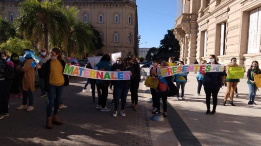 Jardines maternales de Santa Fe advierten que “ni los subsidios están llegando”