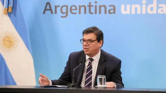 "Desde el Gobierno no estamos pensando diferir el pago de los aguinaldos"