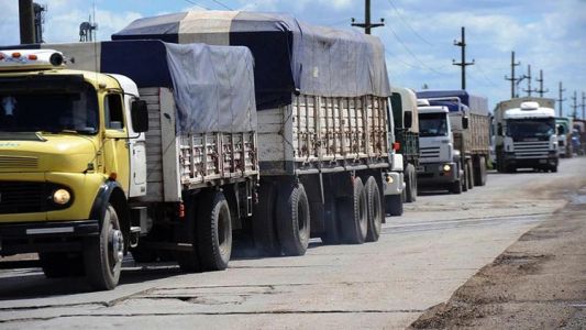 Camioneros anuncian multitudinaria caravana de protesta desde Santa Fe a Villa Constitución