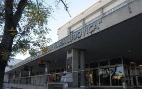 La Plata: Limitan el ingreso de pacientes en sala de hospital de Niños tras caso de coronavirus