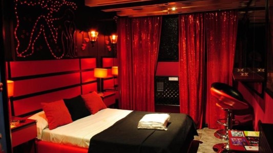 Proponen que reabran los "telos" porteños