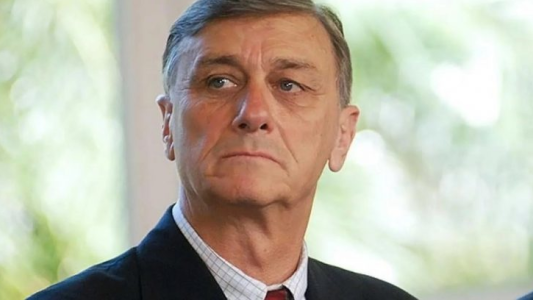 Hermes Binner dio negativo para Covid-19 pero permanece internado