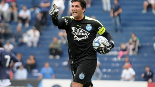 El exarquero Gastón Sessa tiene sus dedos desfigurados: "Me operó un chanta"