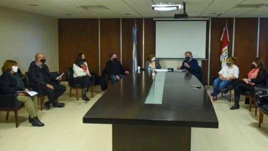 Turnos alternativos con aulas al 50%: así será la vuelta a clases en Santa Fe