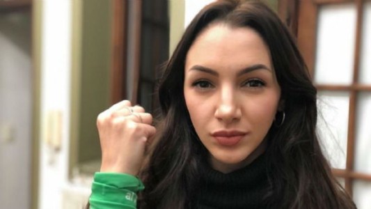 Thelma Fardin fue contratada por la Municipalidad de Ushuaia para dar charlas contra el abuso sexual