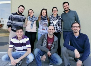 Descubren una proteína que permite a las plantas adaptarse al entorno