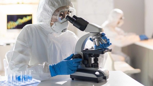 Anuncian que un medicamento contra el Covid es "80 veces más potente" que el Remdesivir