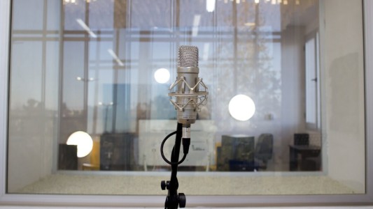 Mediateca en B° Santa Rosa de Lima: el estudio de grabación reabre sus puertas