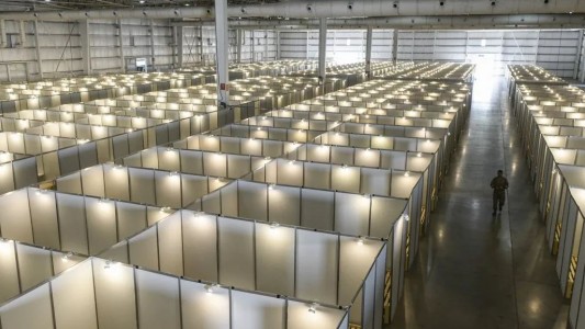 Coronavirus: comienzan a llegar los primeros pacientes contagiados a Tecnópolis