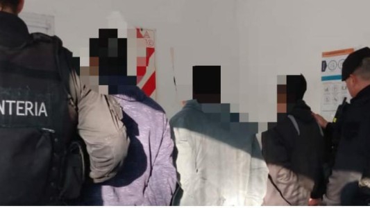 Detuvieron a dos sujetos por robo de cables