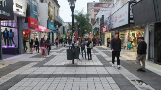 Paraná: la Municipalidad recomienda "evitar la circulación y las reuniones"