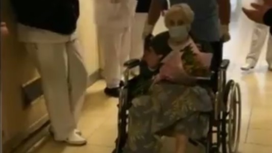 Conmovedor video: dieron el alta a una argentina de 101 años que se recuperó del coronavirus