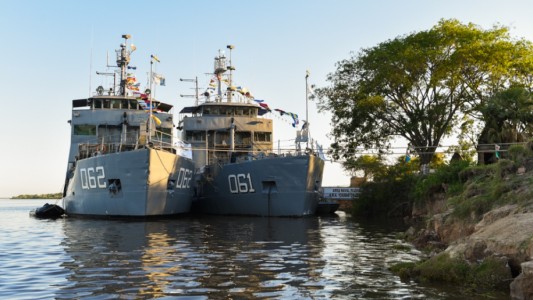 Defensa suma recursos para combatir incendios en zona de islas de Santa Fe, Rosario y Santo  Tomé