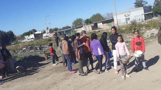 En Barrio Los Hornos ponen “el corazón” por más de 200 personas