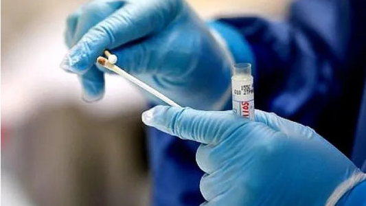 Un hisopado para coronavirus cuesta de 6000 a 7000 pesos y no lo reconocen obras sociales