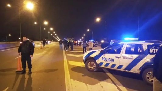 Lomas de Tafí: tres hombres en un carro con tracción a sangre a contramano mataron a un motociclista y escaparon