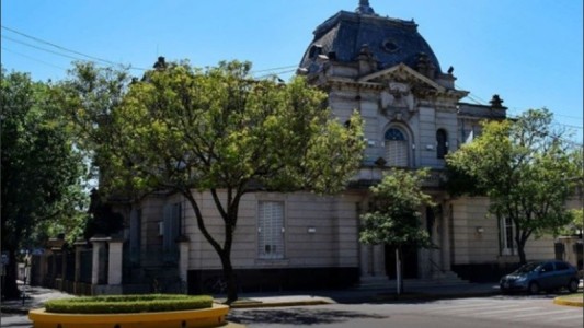 Tiene familiares con coronavirus y contó que los vecinos la denunciaron