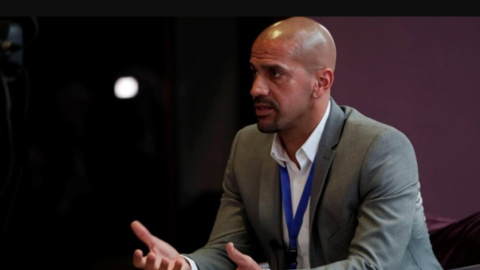 Veron: "si no vuelve el fútbol, la TV no paga más y tenemos que bajar la persiana"
