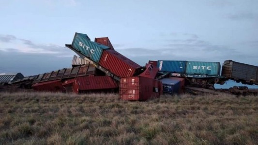 Descarrilaron 24 vagones de un tren que venía de Neuquén hacia Bahía Blanca