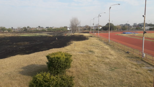 A pocos metros del CARD y del ISEF llegaron las llamas de los incendios