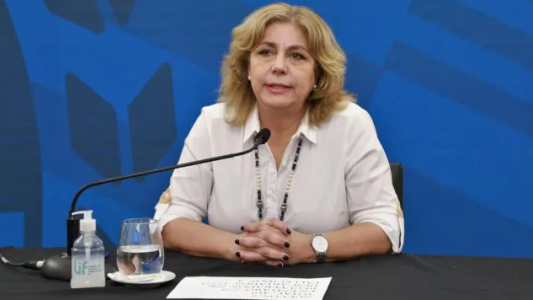 Martorano reconoció que el pico de contagios de Covid-19 "recién empezó a subir"