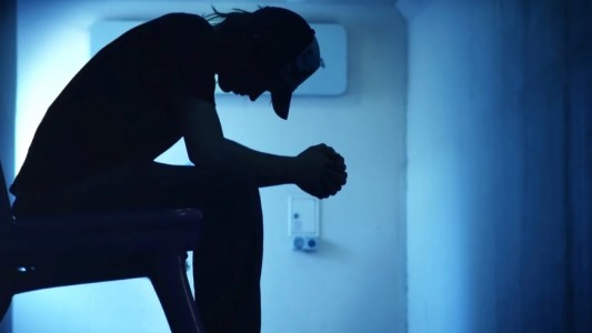 Lanzan plan de ayuda a jóvenes en recuperación de adicciones que incluye subsidio de $8500 mensuales