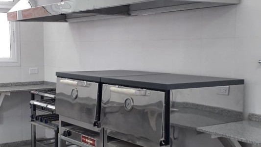 Finalizaron las obras del comedor y cocina en la Escuela 382 de barrio Acería