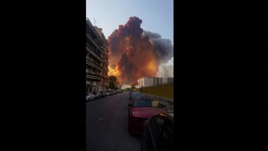 Otro impresionante video de la explosión en Beirut