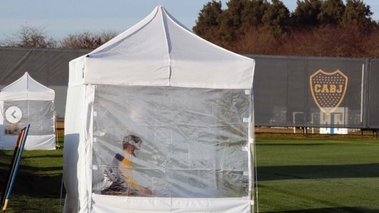 Barbijos y carpas sanitarias en el primer entrenamiento de Boca
