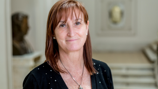 "Países con las vacunas más adelantas decidieron producirla durante el desarrollo de la Fase 3"