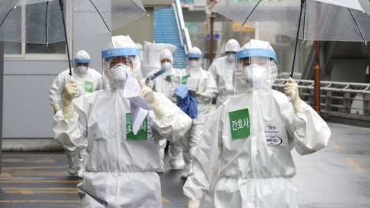 Científicos determinan el orden probable de los síntomas del coronavirus