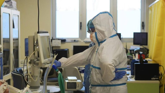 Coronavirus: suman 34 los fallecidos con un hombre de 84 años y una mujer de 89