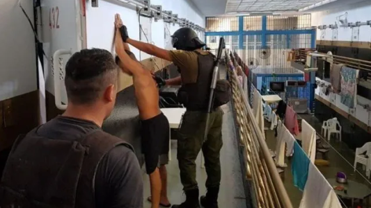 Murió uno de los presos que sufrió quemaduras en el motín de ayer en Piñero