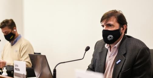 Transporte público: el Concejo solicita un aumento de coches