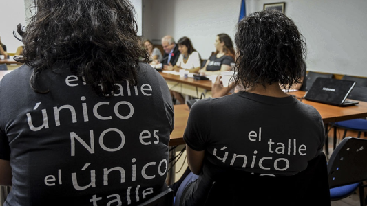 El 65% de las personas tiene problemas para conseguir ropa de su talle