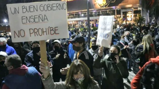 En Rosario, los gastronómicos van a la justicia contra las restricciones