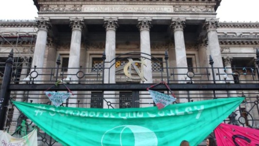 Desestiman denuncia contra diputadas que participaron de un reclamo a favor de la ley de aborto
